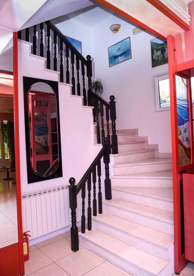 Hotel Jovana Будва Экстерьер фото